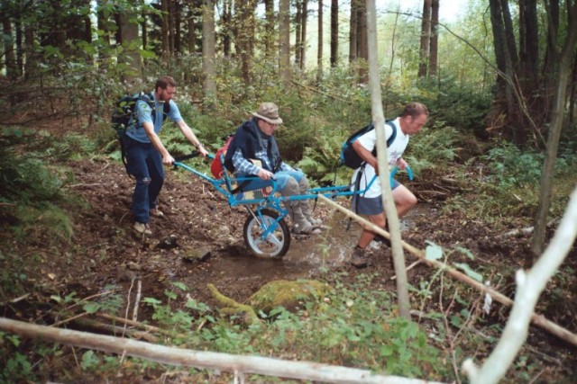 randonnée sportive avec joëlette, Croix Scaille, 2003