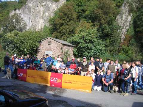 Randonnée sportive avec joëlettes à Marche-les-Dames en 2006