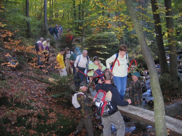 Randonnées très sportives avec joëlettes dans le Ninglinspo en 2007