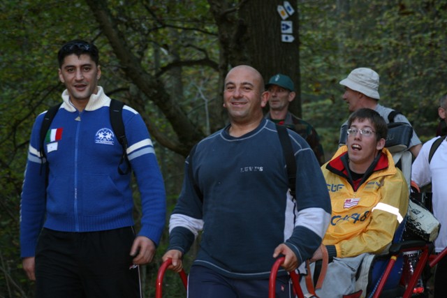 Randonnées très sportives avec joëlettes dans le Ninglinspo en 2007