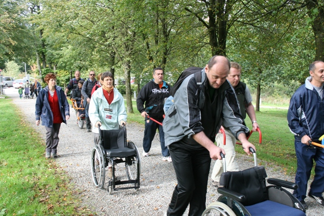 randonnée sportive avec joëlettes, Bérinzenne, 2011