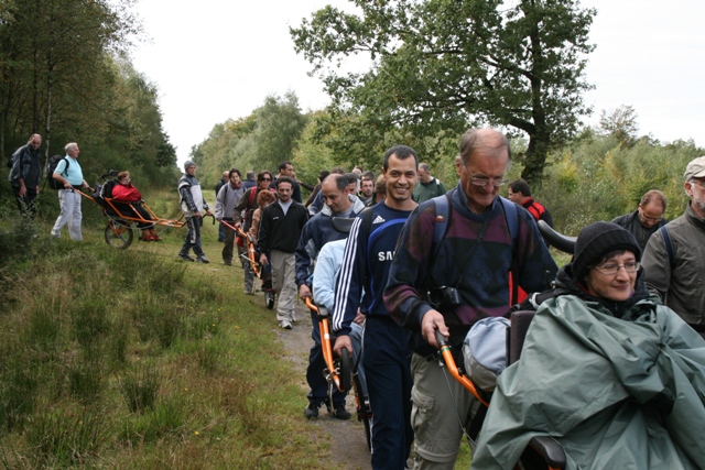 randonnée sportive avec joëlettes, Bérinzenne, 2011