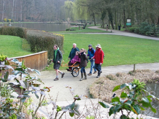 randonnée sportive avec joëlettes, Louvain-la-Neuve, 2011