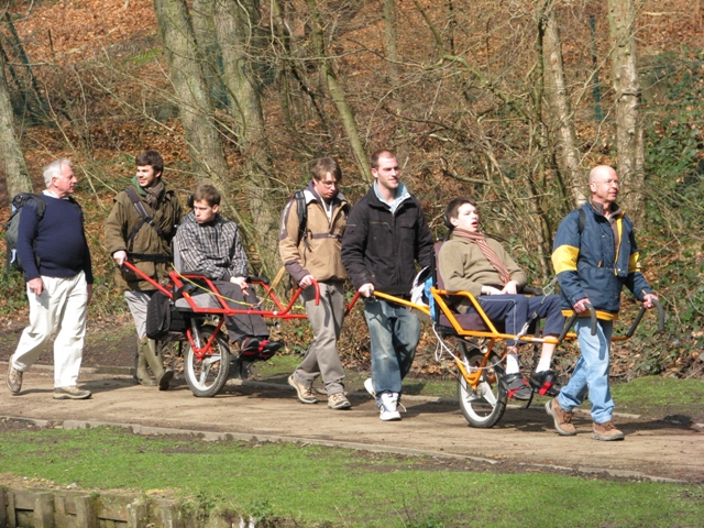 randonnée sportive avec joëlettes, Louvain-la-Neuve, 2011