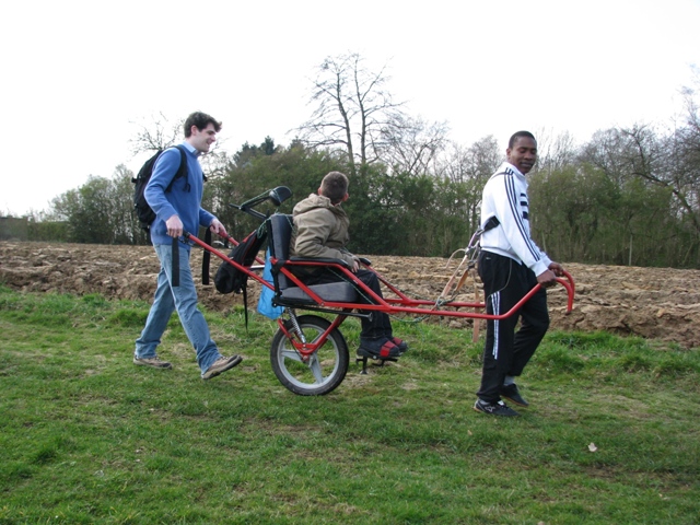 randonnée sportive avec joëlettes, Louvain-la-Neuve, 2011