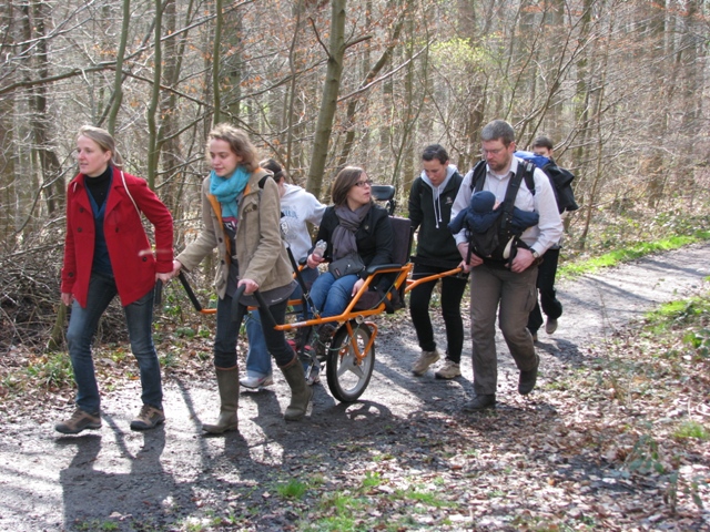 randonnée sportive avec joëlettes, Louvain-la-Neuve, 2011