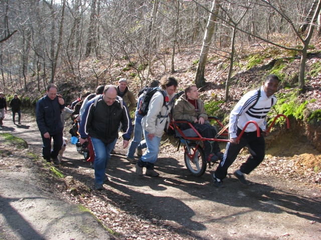 randonnée sportive avec joëlettes, Louvain-la-Neuve, 2011