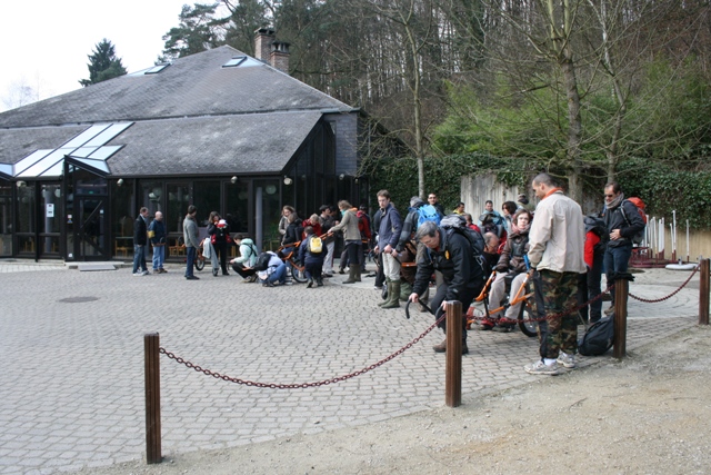 Randonnée sportive avec joëlettes, Louvain-la-Neuve, 2011