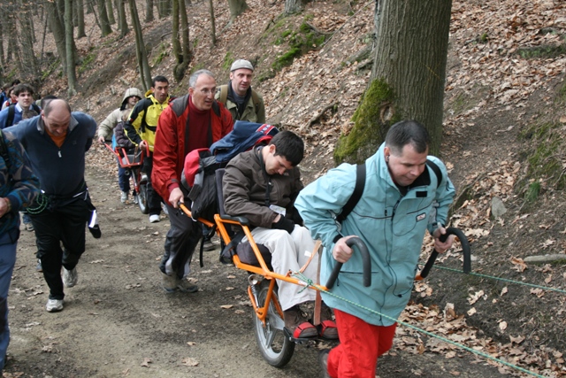 Randonnée sportive avec joëlettes, Louvain-la-Neuve, 2011