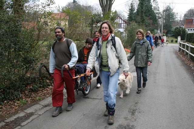 Randonnée sportive avec joëlettes, Louvain-la-Neuve, 2011