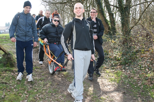 Randonnée sportive avec joëlettes, Louvain-la-Neuve, 2011