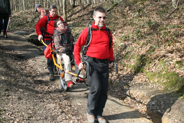 Randonnée sportive avec joëlettes, Louvain-la-Neuve, 2011