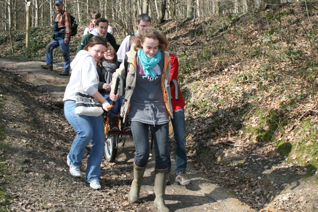 Randonnée sportive avec joëlettes, Louvain-la-Neuve, 2011