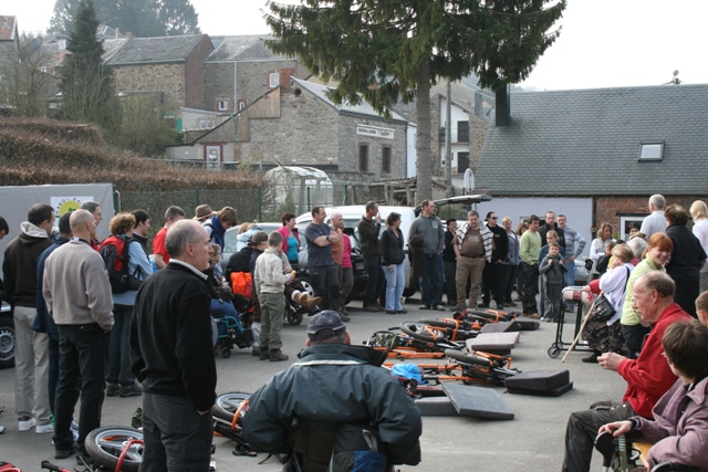 Randonnée sportive avec joëlettes à Bure, 2011