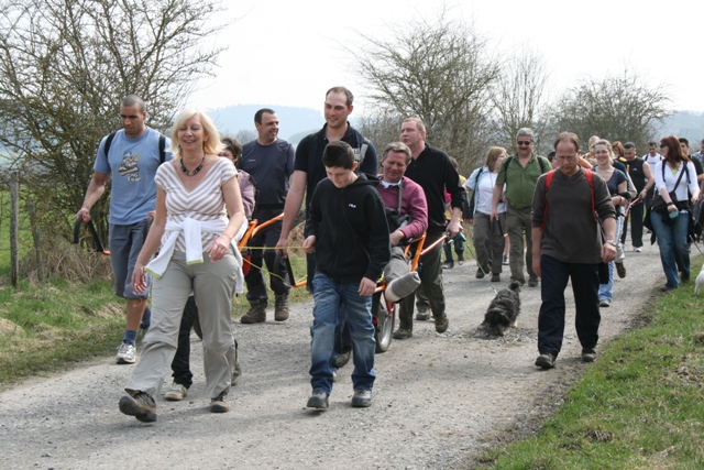 Randonnée sportive avec joëlettes à Bure, 2011