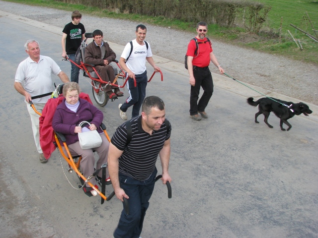 Randonnée sportive avec joëlettes, Bure, 2011