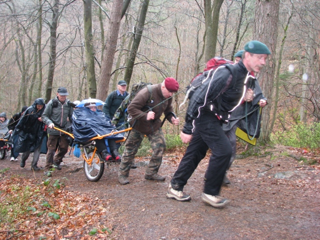 Randonnée sportive avec joëlettes, le Ninglinspo, 2011