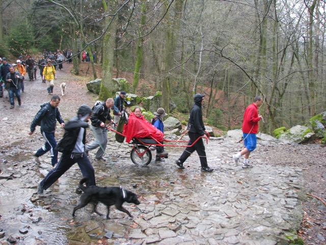 Randonnée sportive avec joëlettes, le Ninglinspo, 2011