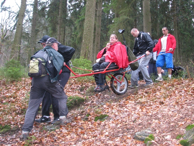 Randonnée sportive avec joëlettes, le Ninglinspo, 2011