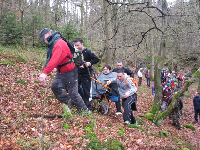 Randonnée sportive avec joëlettes, le Ninglinspo, 2011