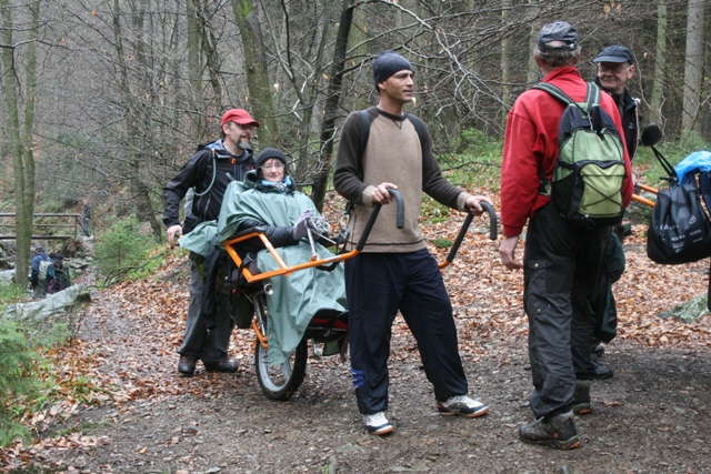 Randonnée sportive avec joëlettes, le Ninglinspo, 2011