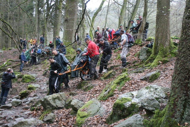 Randonnée sportive avec joëlettes, le Ninglinspo, 2011