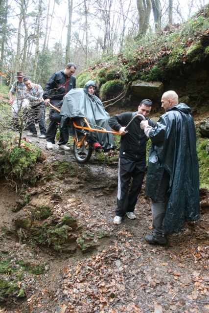 Randonnée sportive avec joëlettes, le Ninglinspo, 2011