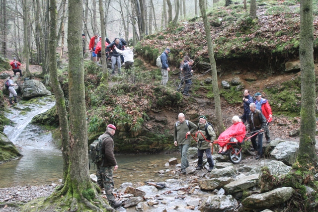 Randonnée sportive avec joëlettes, le Ninglinspo, 2011