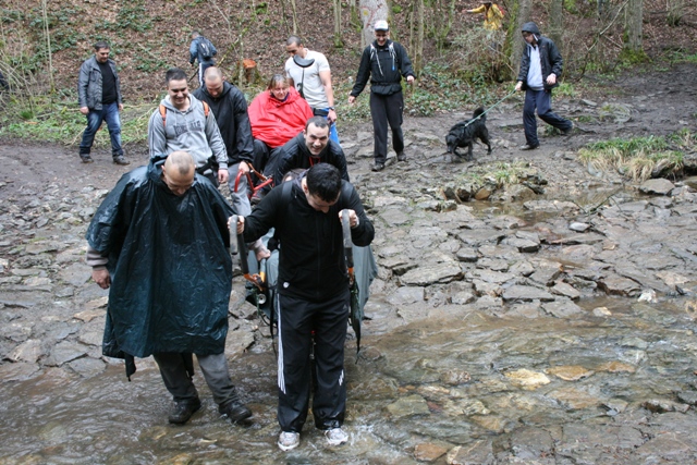 Randonnée sportive avec joëlettes, le Ninglinspo, 2011