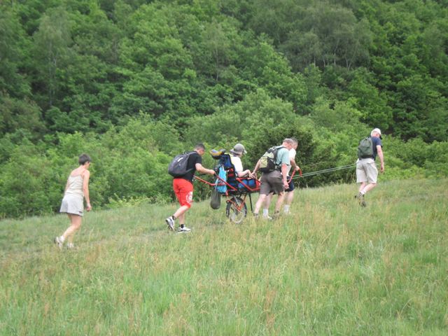 Randonnée sportive avec joëlettes, Trooz, 2011