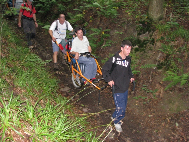 Randonnée sportive avec joëlettes, Marneffe, 2011