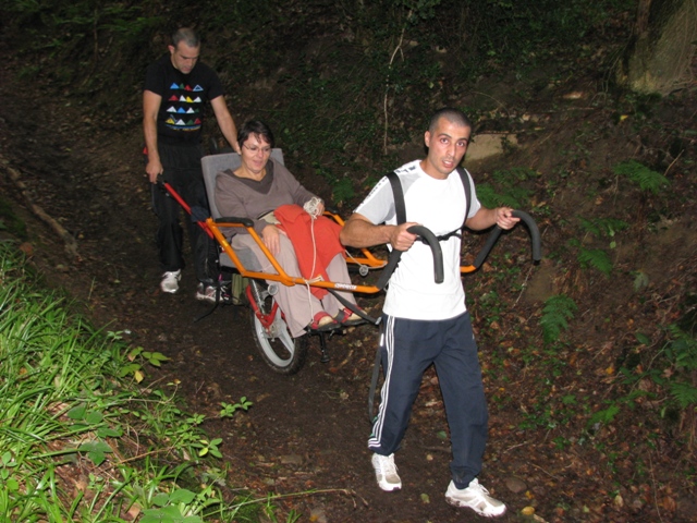 Randonnée sportive avec joëlettes, Marneffe, 2011