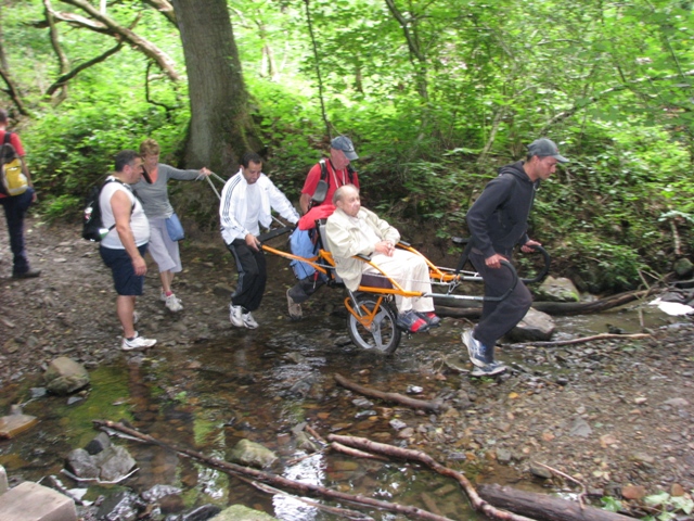 Randonnée sportive avec joëlettes, Marneffe, 2011