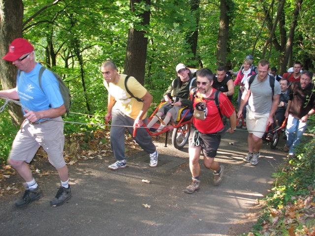 Randonnée sportive avec joëlettes, Tilff, 2011