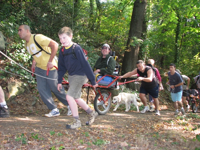 Randonnée sportive avec joëlettes, Tilff, 2011