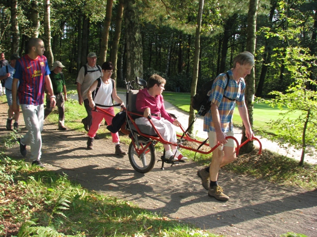 Randonnée sportive avec joëlettes, Tilff, 2011