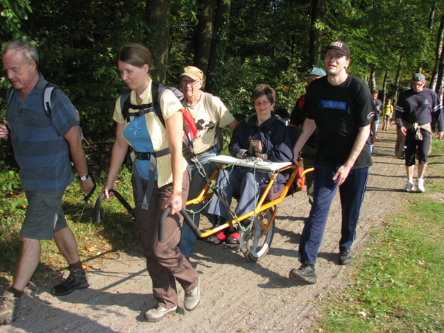 Randonnée sportive avec joëlettes, Tilff, 2011