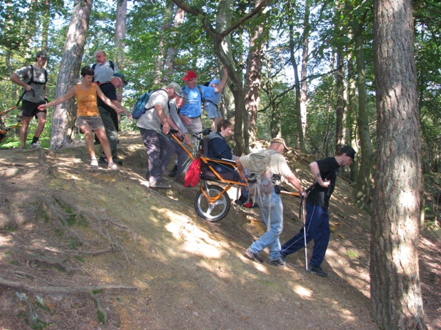 Randonnée sportive avec joëlettes, Tilff, 2011