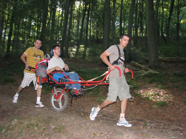 Randonnée sportive avec joëlettes, Malonne, 2011