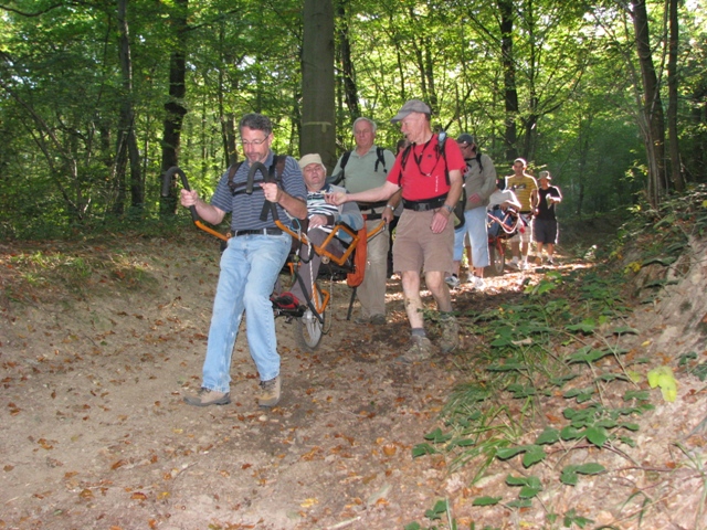 Randonnée sportive avec joëlettes, Malonne, 2011