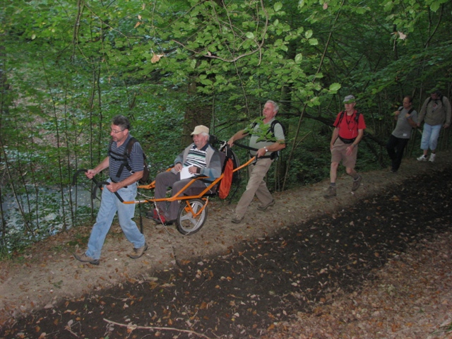 Randonnée sportive avec joëlettes, Malonne, 2011