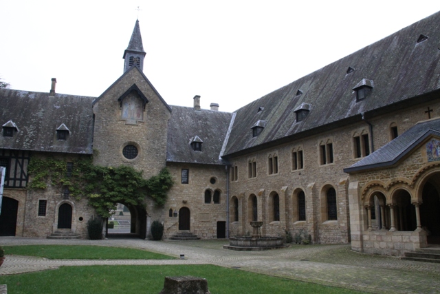 randonnée avec joëlettes, Torgny,  2011