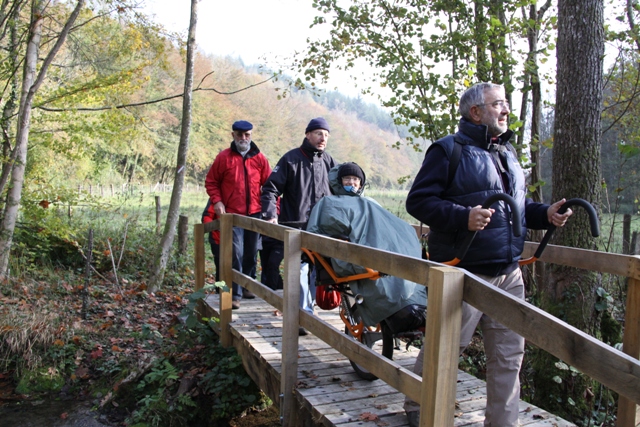 randonnée avec joëlettes, Torgny,  2011