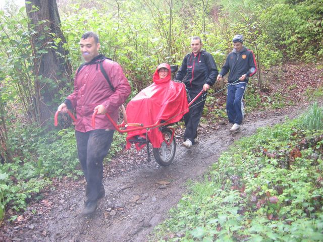 randonnée sportive avec joëlettes, Trooz, 2012