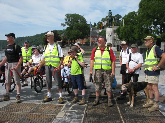 randonnée sportive avec joëlettes, Namur, 2012