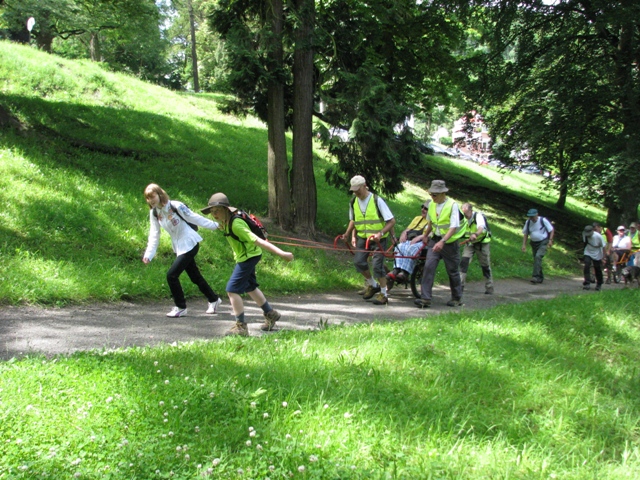 randonnée sportive avec joëlettes, Namur, 2012