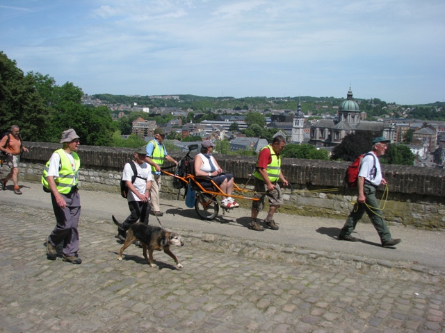 randonnée sportive avec joëlettes, Namur, 2012