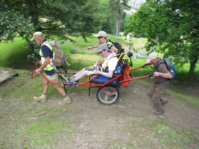 randonnée sportive avec joëlettes, Namur, 2012