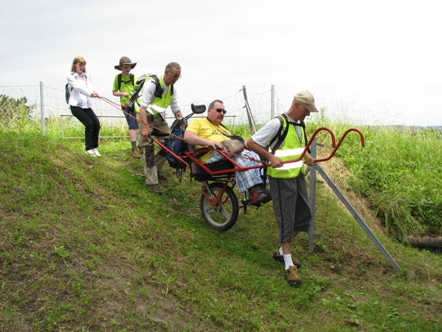 randonnée sportive avec joëlettes, Namur, 2012