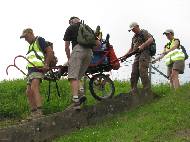 randonnée sportive avec joëlettes, Namur, 2012